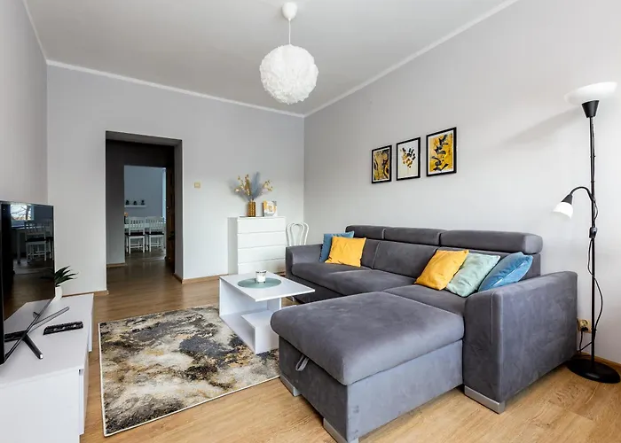 شقة Marina Comfort By Bookinghost *