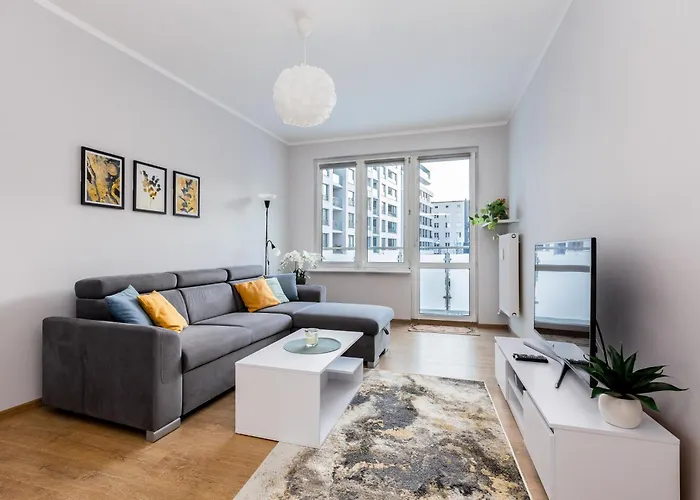 Marina Comfort By Bookinghost غدينيا