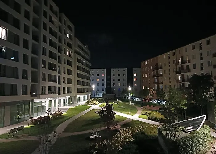 Marina Comfort By Bookinghost *